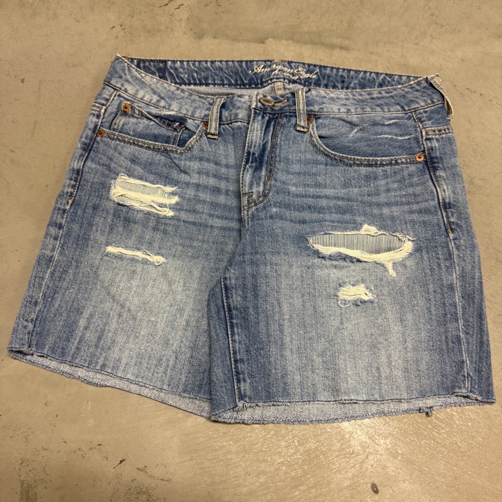 Vintage y2k Women's American Eagle Jean Shorts